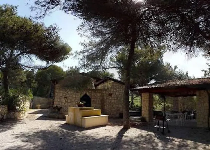Hotel Trullo In The Wood Nardò
